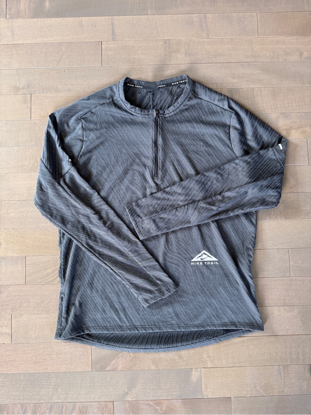 Nike Trail Running Black Dark Gray Long Sleeve Half-Zip Top